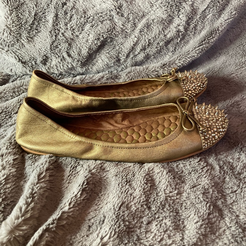 Sam Edelman Beatrix Egypt Spike Cap Toe Flats Gold Ballet Size 8.5